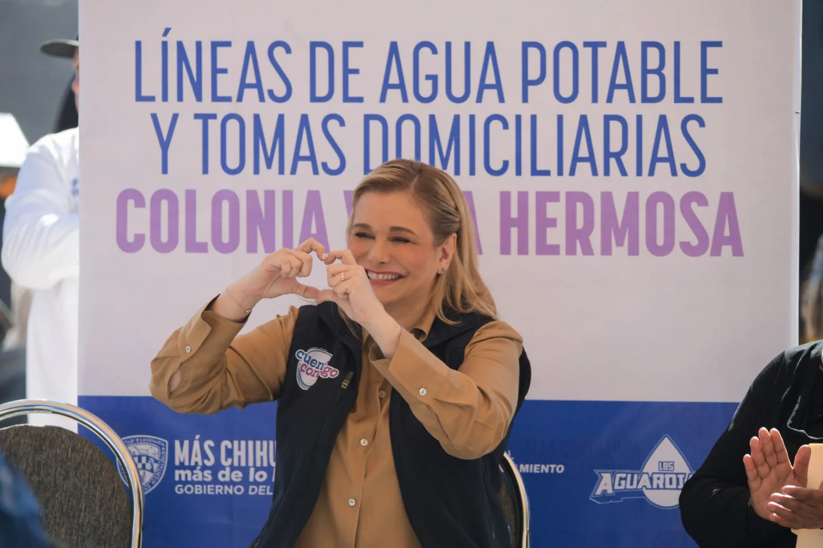 Maru Campos arranca la construcción de red de agua potable en colonia ...