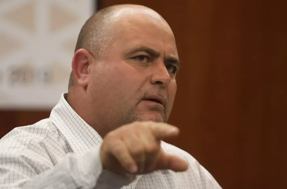 multimedia.grande.8be35bbd375f145b.Z3JhbmRlLndlYnA=