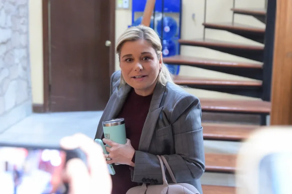 multimedia.grande.a86208f1dde51765.Z3JhbmRlLndlYnA=