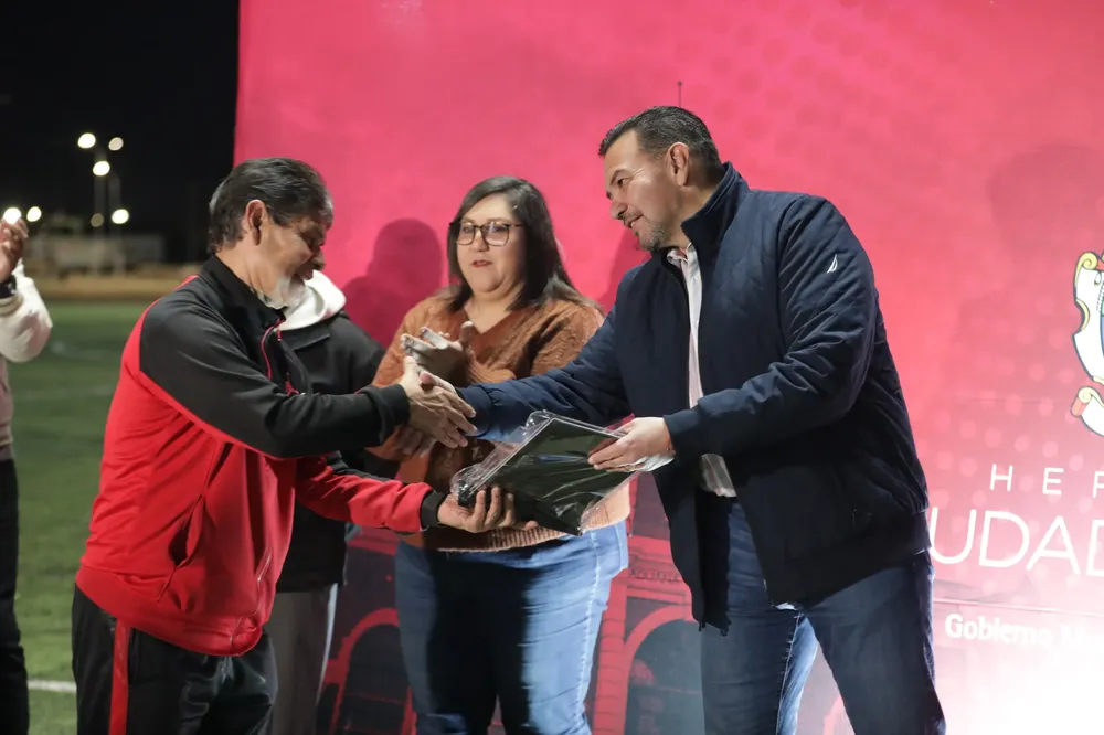 698574de10868__698574de1086a