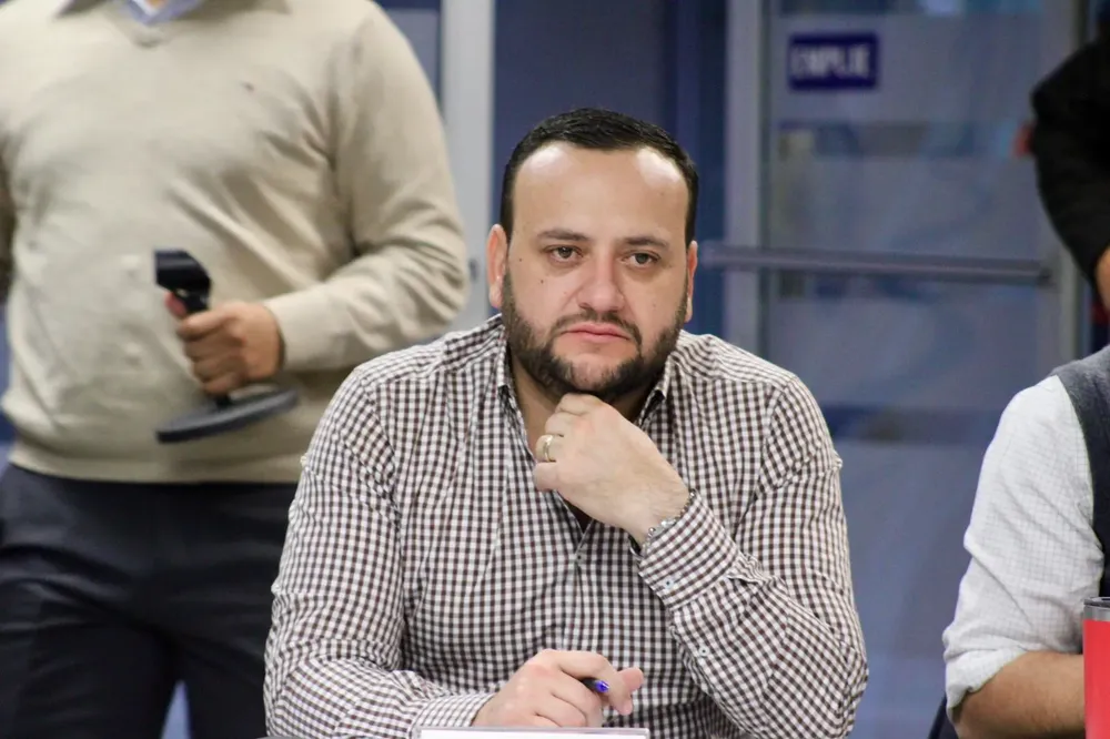 a071cb7f-6237-489a-86f4-7594c37ce157